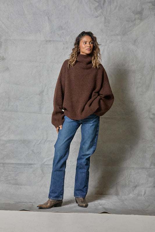 Chunky Hi Neck in Cocoa