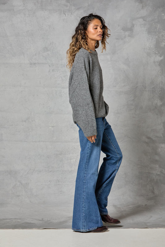 Boyfriend Sweater in Charcoal