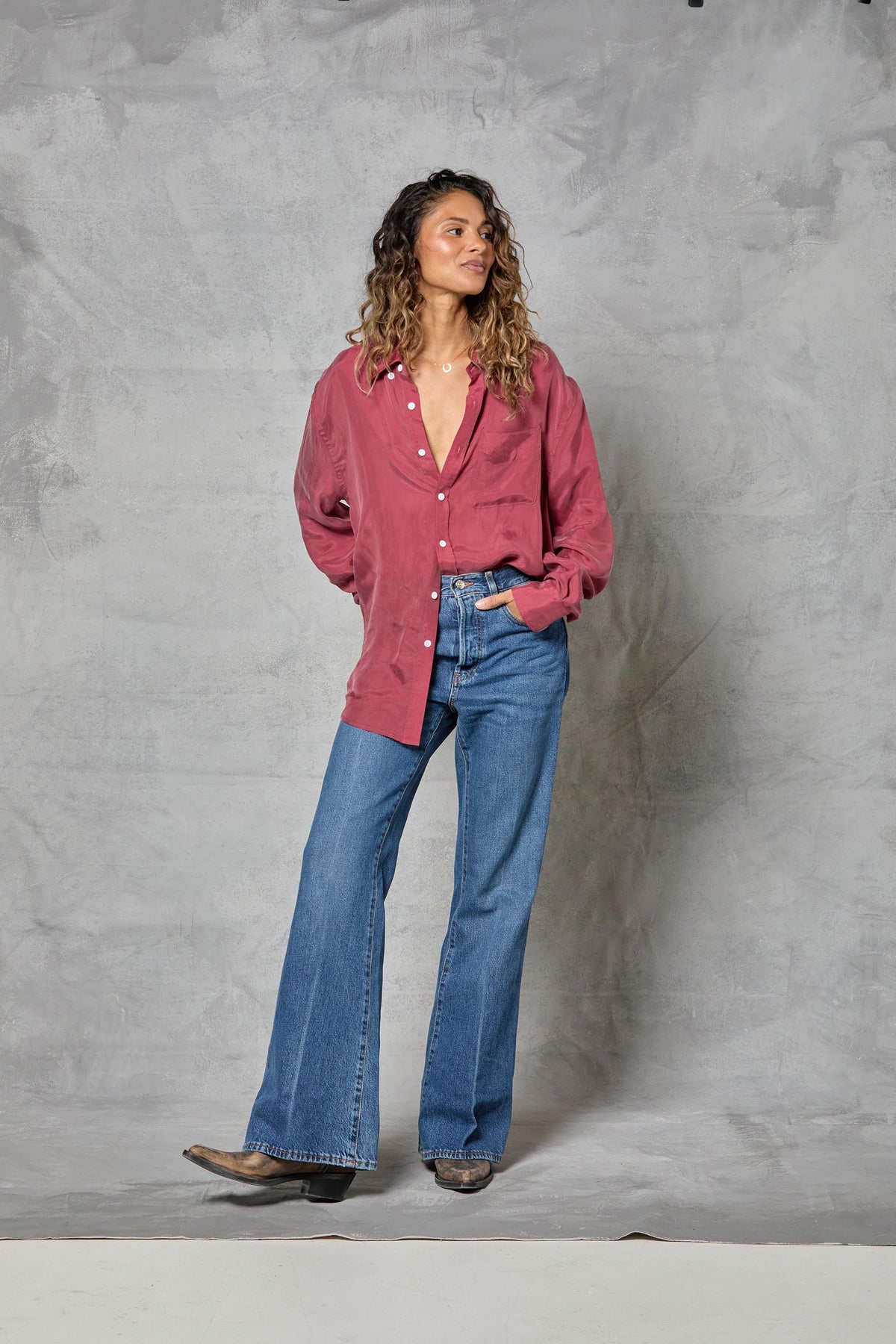 Slim Repeat Shirt in Berry
