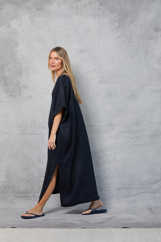 Throw on Dress in Linen - Navy